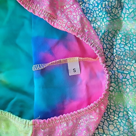 Iridescent rainbow shorts - Picture 4 of 4